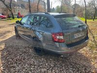 Usado Skoda Octavia RS 184 CV (135 kW) 2017 Gris / plata Familiar