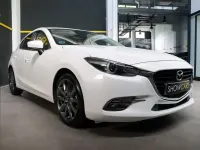 Usado Mazda 3 Style 150 CV (110 kW) 2018 Blanco Utilitario