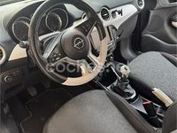 Usado Opel Adam Glam 87 CV (63 kW) 2017 Granate Utilitario