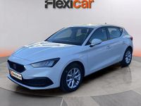 Usado Seat Leon Style 110 CV (80 kW) 2024 Blanco Utilitario