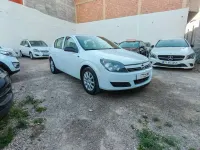 Usado Opel Astra Elegance 99 CV (72 kW) 2005 Blanco Utilitario