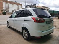 Usado Ford Grand C-Max Trend 116 CV (85 kW) 2011 Blanco Monovolumen