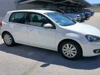 Usado VW Golf VI 105 CV (77 kW) 2010 Blanco Utilitario