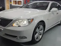 Usado Lexus LS460 Luxury Line 380 CV (279 kW) 2008 Blanco Berlina