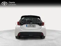 Usado Toyota Yaris Hybrid Active 116 CV (85 kW) 2025 Blanco Berlina