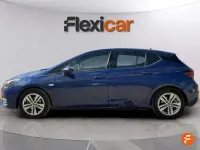 Usado Opel Astra GS Line 130 CV (95 kW) 2020 Azul Berlina