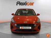 Usado Hyundai i10 67 CV (49 kW) 2023 Rojo Utilitario