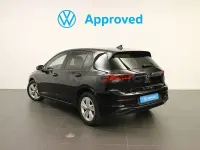 Usado VW Golf VIII Life 115 CV (84 kW) 2025 Negro Berlina