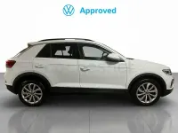 Usado VW T-Roc Life 150 CV (110 kW) 2024 Blanco SUV