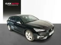 Usado Seat Leon FR 131 HP (96 kW) 2023 Preto Sedan