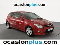 Usado Hyundai i30 Comfort 90 CV (66 kW) 2011 Rojo Berlina