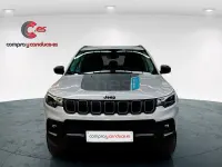 Usado Jeep Compass Trailhawk 240 CV (176 kW) 2022 Gris / plata SUV