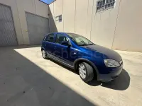 Usado Opel Corsa Enjoy 70 CV (51 kW) 2005 Azul Utilitario