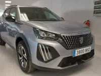 Nuevo Peugeot 2008 Allure 145 CV (106 kW) 2025 Gris / plata SUV