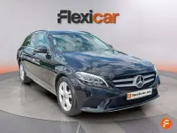 Usado Mercedes C220 194 CV (142 kW) 2019 Negro Familiar