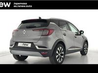 Usado Renault Captur Techno 140 CV (102 kW) 2023 Gris casiopea con techo negro brillante SUV