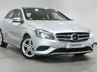 Usado Mercedes A180 Urban 109 CV (80 kW) 2014 Gris / plata Utilitario