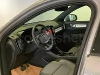 Nuevo Volvo XC40 Core 163 CV (119 kW) 2026 Gris / plata SUV