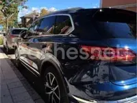 Usado VW Touareg R-line 286 CV (210 kW) 2018 Azul SUV