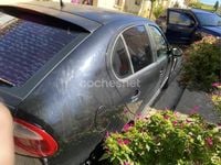 Usado Seat Leon Sport 105 CV (77 kW) 2004 Negro Utilitario