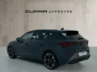 Używany Cupra Leon 150 KM (110 kW) 2025 Niebieski Sedan/Limuzyna
