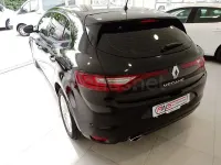 Usado Renault Mégane Zen 110 CV (80 kW) 2016 Negro Berlina