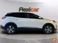 Usado Peugeot 3008 Allure 130 CV (95 kW) 2021 Blanco SUV