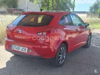Usado Seat Ibiza SC Reference 70 CV (51 kW) 2015 Rojo Utilitario