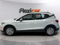 Usado Seat Arona Style 110 CV (80 kW) 2024 Negro SUV