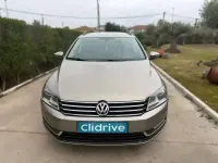 Usado VW Passat Advance 105 CV (77 kW) 2013 Gris Familiar