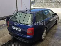 Usado Audi S4 Sport 265 CV (194 kW) 1999 Azul Familiar