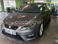 Usado Seat Leon FR 150 CV (110 kW) 2015 Gris / plata Berlina