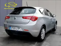Usado Alfa Romeo Giulietta 120 CV (88 kW) 2021 Gris Utilitario