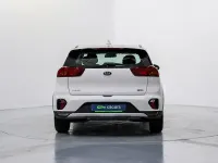 Usado Kia Niro 141 CV (103 kW) 2021 Blanco SUV