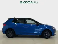 Usado Skoda Fabia Selection 115 CV (84 kW) 2024 Azul Utilitario