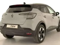 Usado Renault Captur Techno 101 CV (74 kW) 2025 Gris SUV