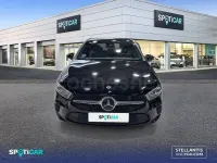 Usado Mercedes A180 116 CV (85 kW) 2019 Gris / plata Berlina