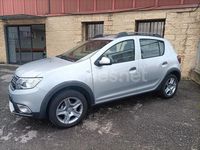 Usado Dacia Sandero Comfort 90 CV (66 kW) 2019 Gris / plata Berlina