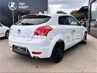 Usado Kia Ceed 109 CV (80 kW) 2008 Blanco Utilitario