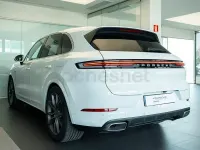 Usado Porsche Cayenne E-Hybrid 470 CV (345 kW) 2025 Blanco SUV