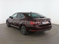Usado Skoda Superb LAURIN & KLEMENT 192 CV (141 kW) 2015 Rojo Berlina