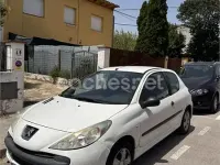 Usado Peugeot 206+ 70 CV (51 kW) 2012 Blanco Utilitario