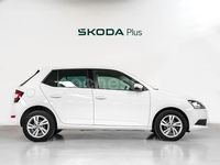 Usado Skoda Fabia Ambition 95 CV (69 kW) 2021 Blanco Berlina