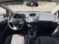 Usado Ford Fiesta Trend 82 CV (60 kW) 2014 Negro Utilitario