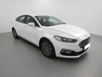 Usado Ford Mondeo Trend 188 CV (138 kW) 2020 Blanco Berlina