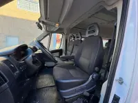 Usado Citroën Jumper 140 CV (102 kW) 2019 Blanco Monovolumen