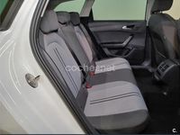 Usado Seat Leon Style 110 CV (80 kW) 2022 Blanco Familiar