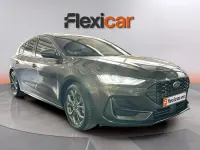 Usado Ford Focus ST-Line 155 CV (114 kW) 2023 Gris Berlina