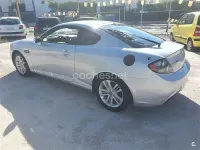 Usado Hyundai Coupé 105 CV (77 kW) 2009 Gris / plata Coupe