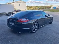 Usado Porsche Panamera 250 CV (183 kW) 2011 Negro Utilitario